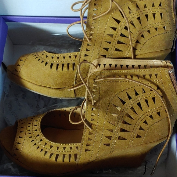 Top Moda Sandals - Picture 3 of 4